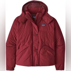Patagonia Women's Downdrift Jacket in Wax Red
